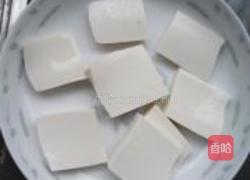 蚝油豆腐的做法图解2