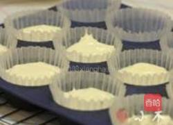 奶油杯子蛋糕的做法图解6