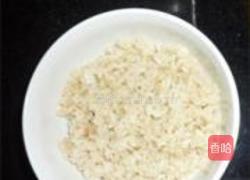 鱼籽寿司的做法图解1