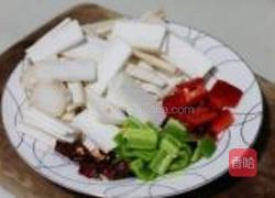 小炒酱香杏鲍菇的做法图解1