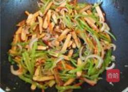 炒三色茶干的做法图解9