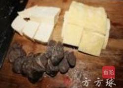 腊肠香菇煲仔饭的做法图解5