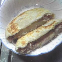 猪肉酸菜粉丝馅饼的做法[图]