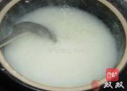 牛肉皮蛋粥的做法图解4