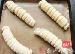 牛肉松毛毛虫面包的做法图解6