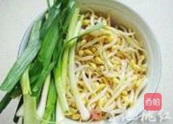 清炒黄豆芽的做法图解1