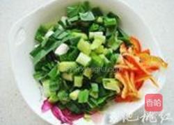 清炒黄豆芽的做法图解2