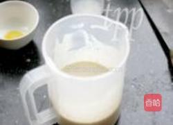 草莓煎饼的做法图解2