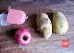 洋葱火腿土豆饼的做法图解1