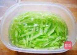 冰脆爽口苦瓜的做法图解5