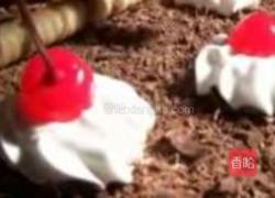 巧克力樱桃蛋糕的做法图解40