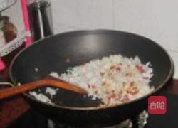 腊肠蛋炒饭的做法图解6