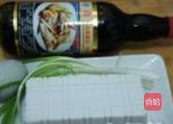 皮蛋豆腐的做法图解1