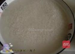 豌豆玉米粽子的做法图解1