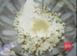 槐花饼的做法图解4