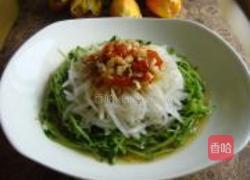 萝卜丝拌豆苗的做法图解6