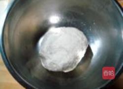 包菜炒面鱼的做法图解4