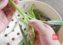 蒜茸空心菜的做法图解3