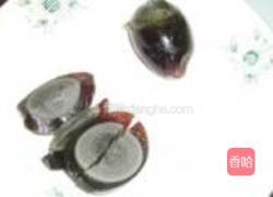 黄瓜拌皮蛋的做法图解3