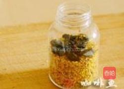桂花蜜苏打饮的做法图解3