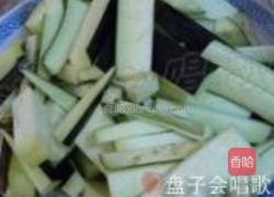 耗油肉末茄子煲的做法图解3
