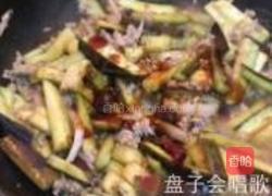 耗油肉末茄子煲的做法图解7
