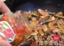 耗油肉末茄子煲的做法图解8