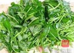 丁香鱼炒空心菜的做法图解3