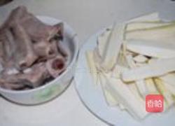 红烧茭白排骨的做法图解1