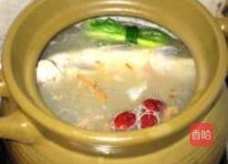 石斛鲫鱼汤的做法图解4