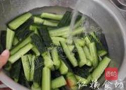 酸辣香脆黄瓜条的做法图解7