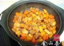 土豆烧牛肉的做法图解10
