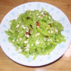 炝拌莴苣条的做法[图]