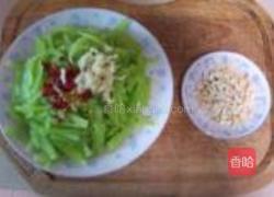 炝拌莴苣条的做法图解4