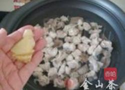 羊肉蘑菇粉丝煲的做法图解4