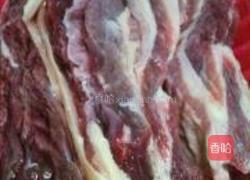 五香牛腩的做法图解1