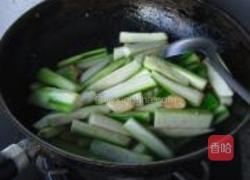 蒜仔烧丝瓜的做法图解5