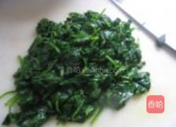菠菜拌花生的做法图解2