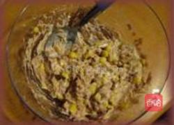 英式金枪鱼粟米色拉的做法图解5