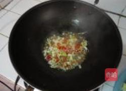 手撕包菜的做法图解2