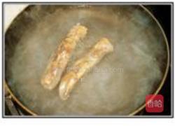 香肠豇豆粒的做法图解3