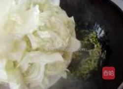 板栗炒白菜的做法图解4