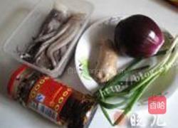 老干妈辣炒鱿鱼须的做法图解1