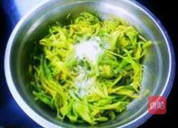 剁椒黄花菜的做法图解7