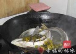 酸菜炖白鲢的做法图解5