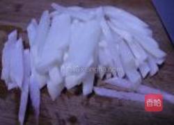 双椒萝卜丝的做法图解2