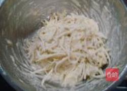 豆芽摊饼的做法图解3