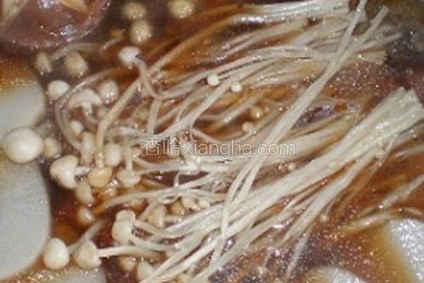 三黄鸡煲