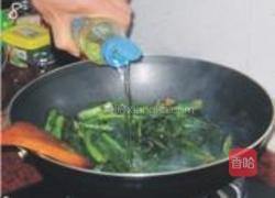 豆豉炒莴笋叶的做法图解8