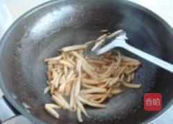 杏鲍菇炒肉丝的做法图解6
